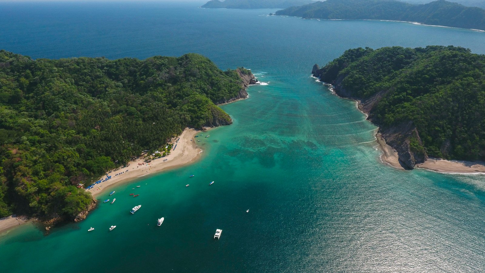 Private Isla Tortuga Boat Tour - Image 2